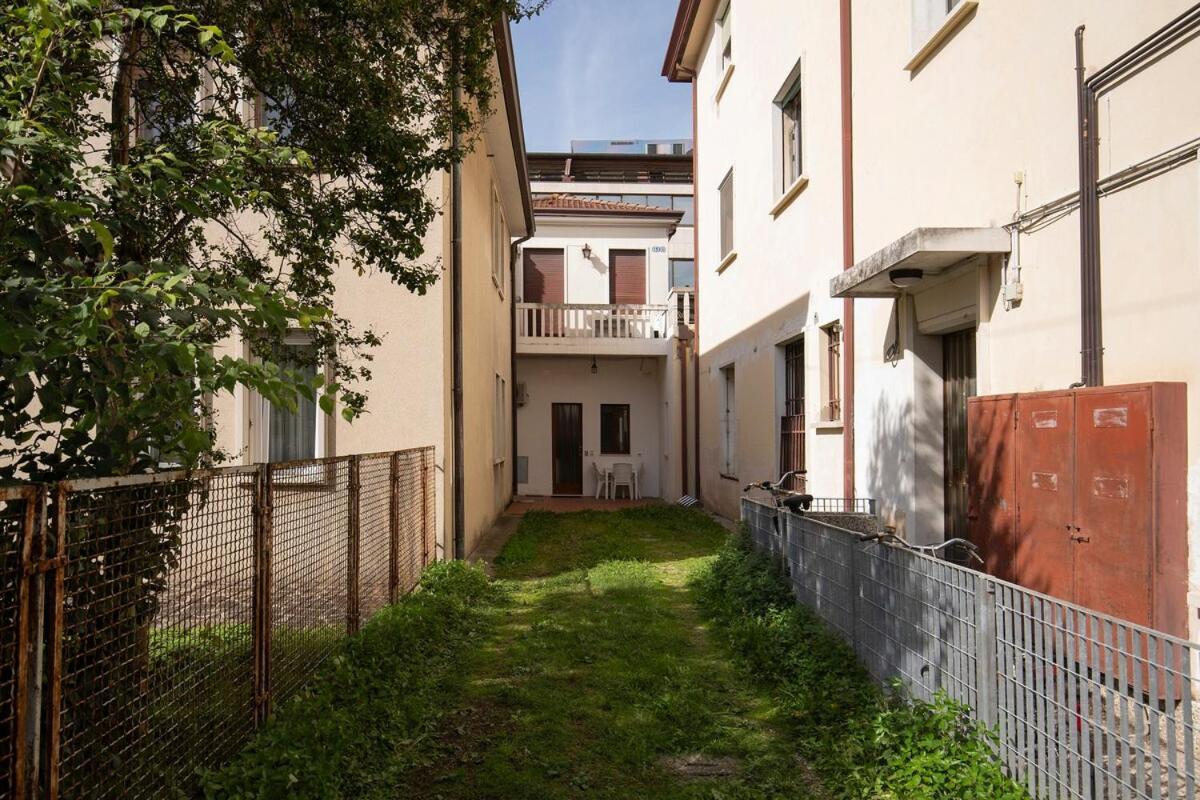 Apartamento Monolocale - Piano Terra - Ingresso Indipendente Padua Exterior foto